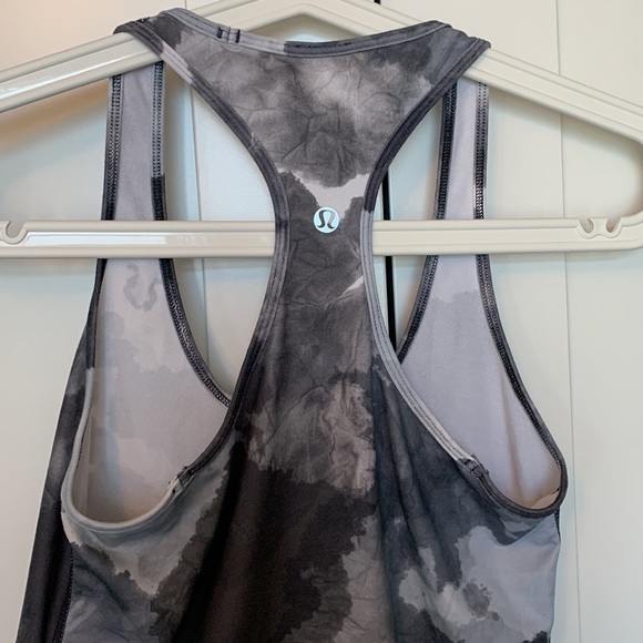 Lululemon Tank Top - Picture 3 of 3